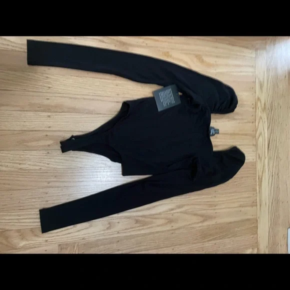 Bar III bodysuit (NWT) - Picture 6 of 6